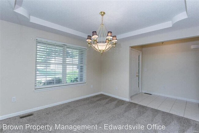 Building Photo - 4 br, 4 bath House - 1329 Gerber Woods