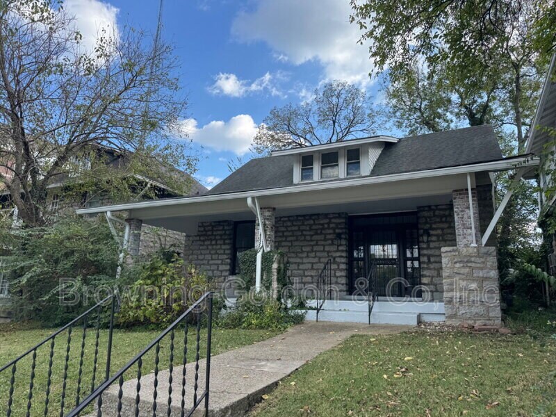 Primary Photo - 1503 Bernard Ave