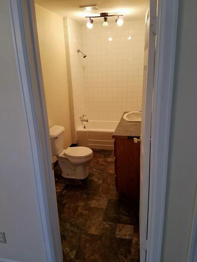 Foto del edificio - 333 E Greenview Ave