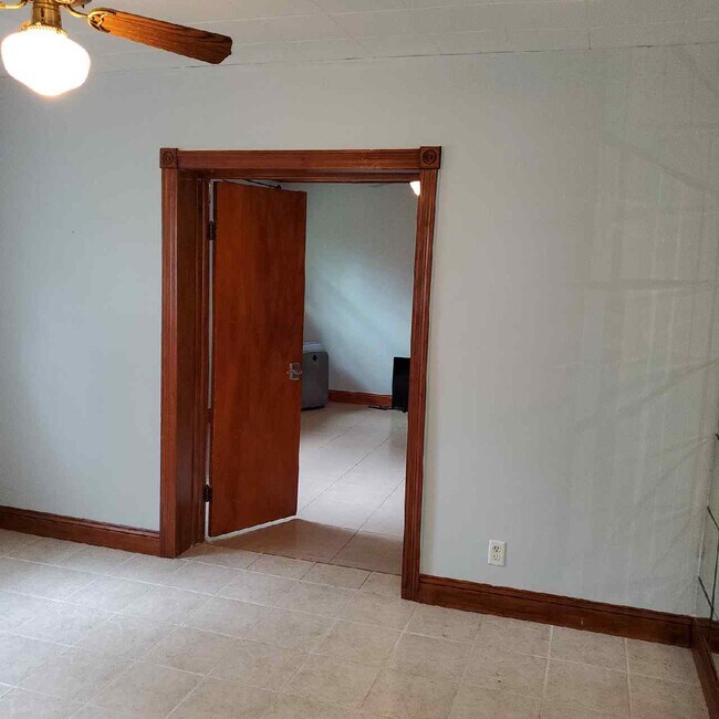 Foto del edificio - 409 S 15th St