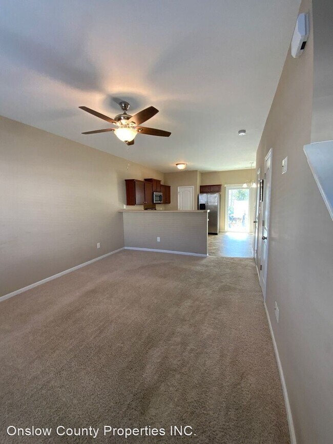 Building Photo - 2 br, 2.5 bath House - 508 Oyster Rock Lane