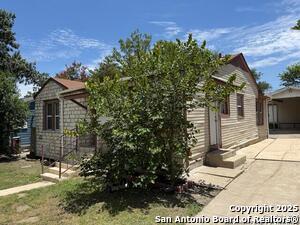 Foto del edificio - 1334 W Lullwood Ave