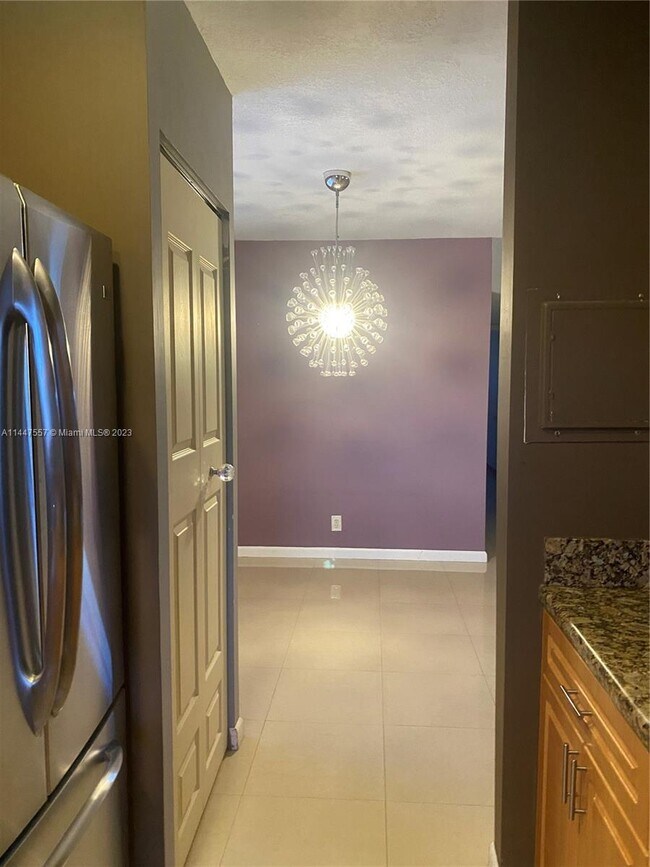 Building Photo - 2040 NW 81st Ave