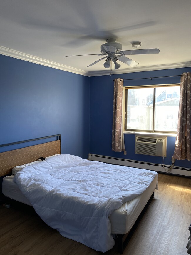 Bedroom - 540 Central Ave