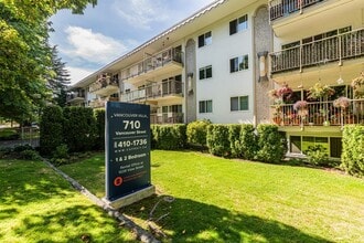 Building Photo - 710 Vancouver St