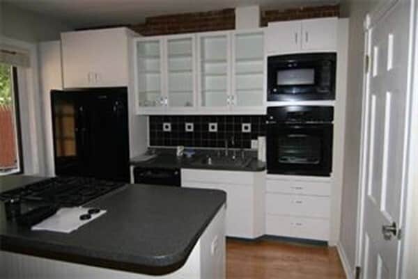 Building Photo - 17 Beacon St