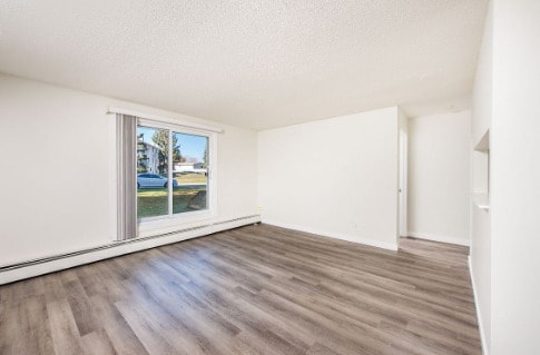 Building Photo - Parkview Estates
