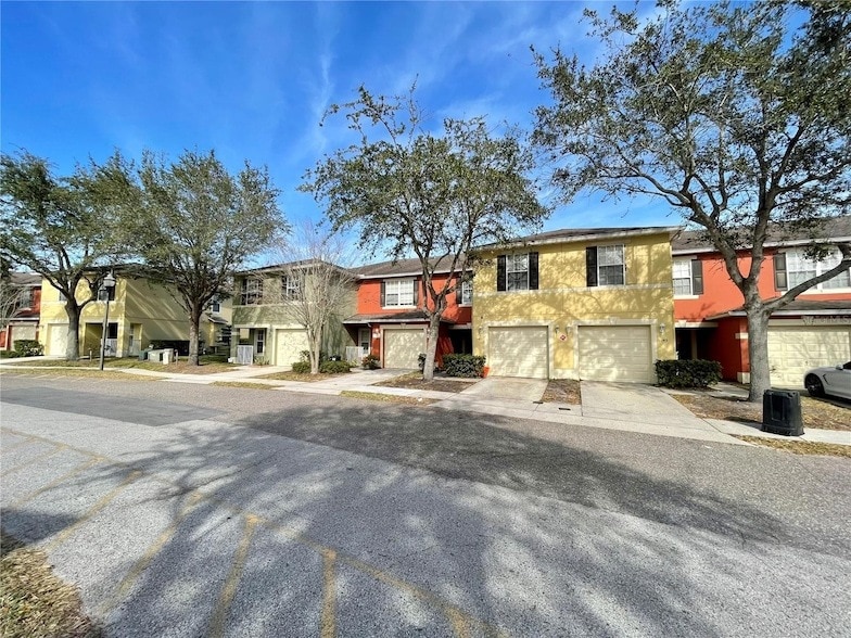 Photo - 137 Glowing Peace Lane Unit 93