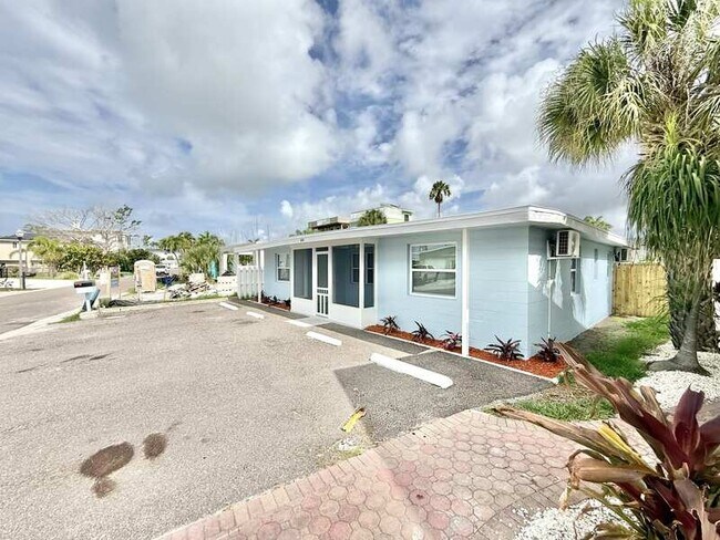 Foto del edificio - 638 180th Ave E
