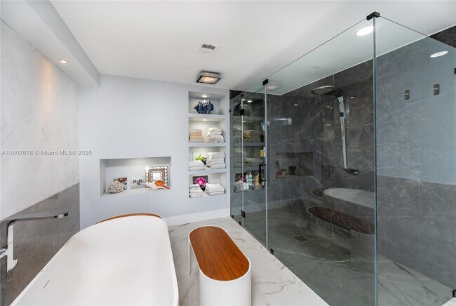 Foto del edificio - 9870 NW 47th Ter