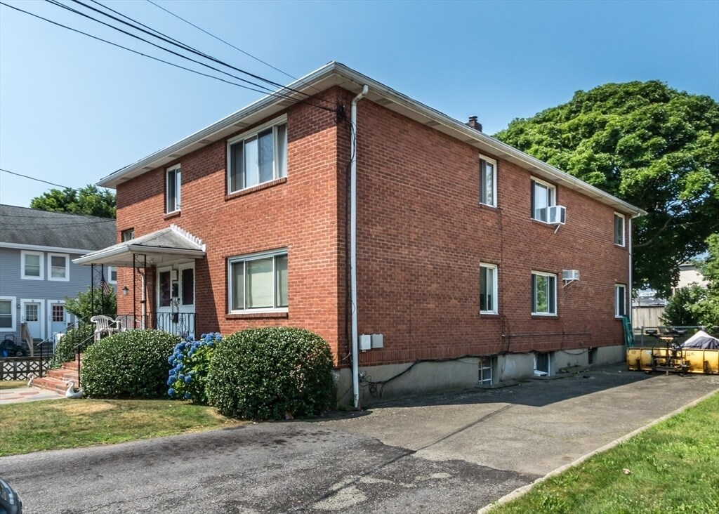 Primary Photo - 30 Amory Rd