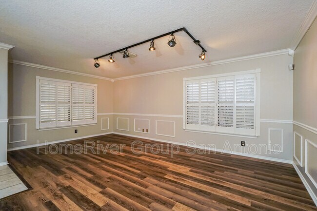 Building Photo - 18510 Paloma Wood