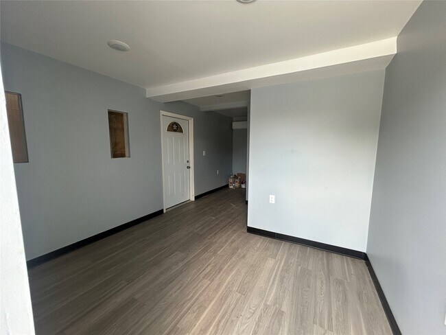 Foto del edificio - 6936 Lozier St