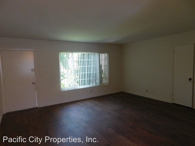 Foto del edificio - 2206 College Ave