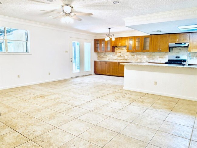 Building Photo - 5915 Gum Grove Ln