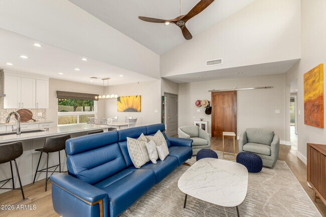 Foto del edificio - 5137 N 79th Pl