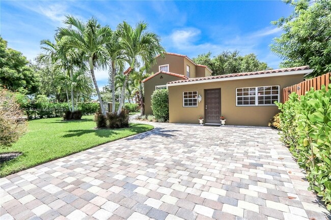 Foto del edificio - 1700 SW 14th Ave