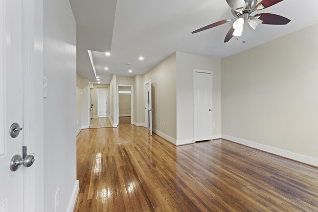 Apartment Overview - 177 36th St NE