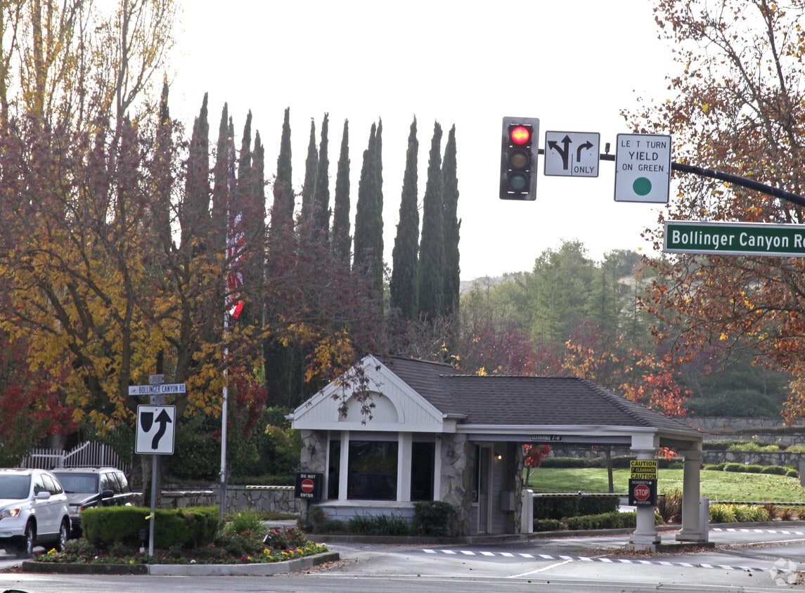 Crestview Apartments Houses for Rent San Ramon, CA