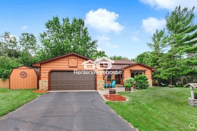 Building Photo - 2539 83rd Ct N