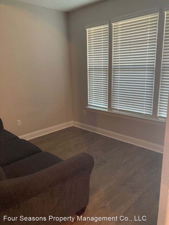 Foto del edificio - 3 br, 2.5 bath House - 10624 Wren Grove