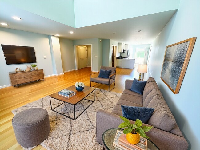 Sala de estar - puesta en escena virtualmente - 2640 Lincoln Blvd