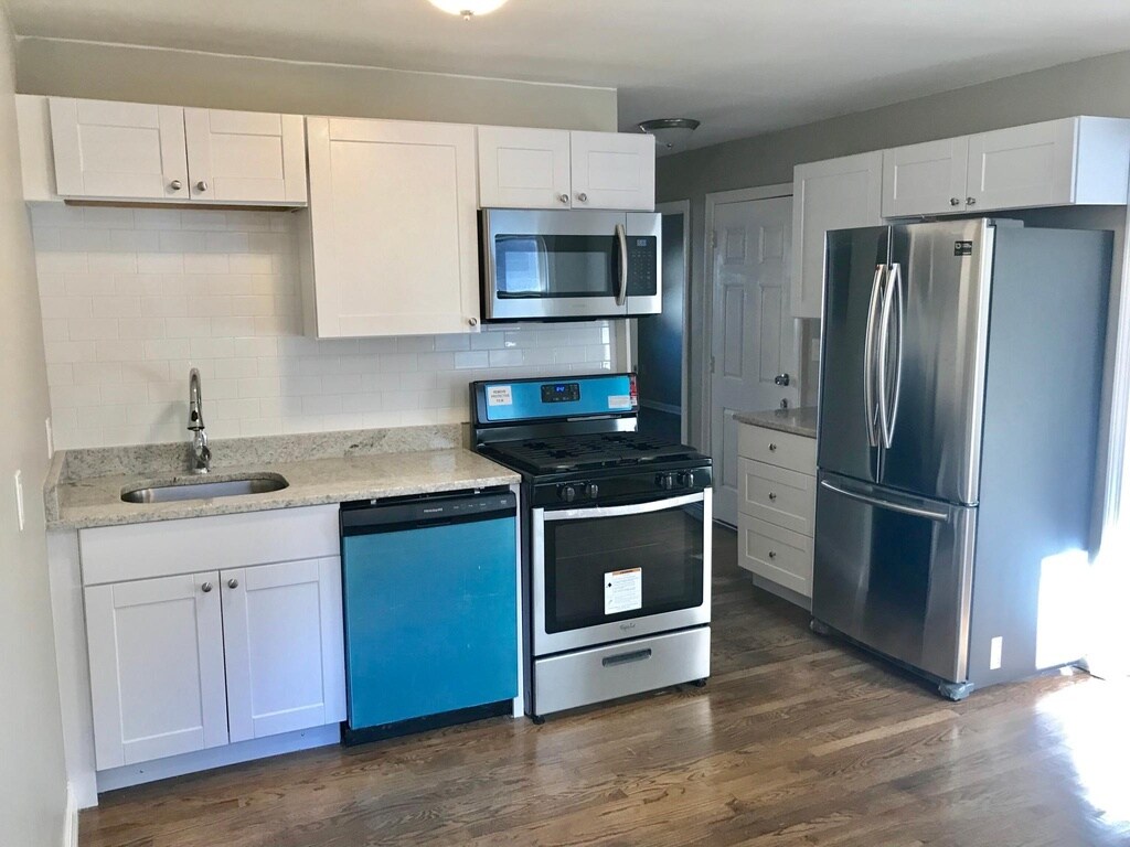 Foto principal - 77 7th St