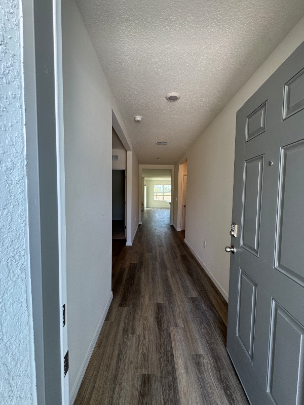 Photo - 1087 Morfontaine St House