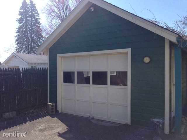 Building Photo - 3 br, 1.5 bath House - 171 Princetown Rd