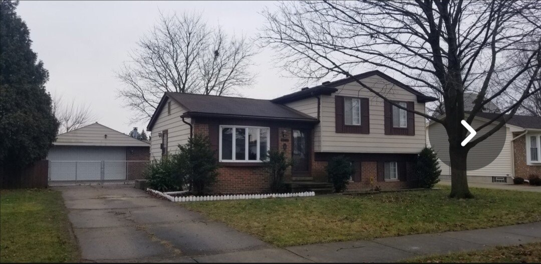 22053 Larch St, Trenton, MI 48183 House Rental in Trenton, MI