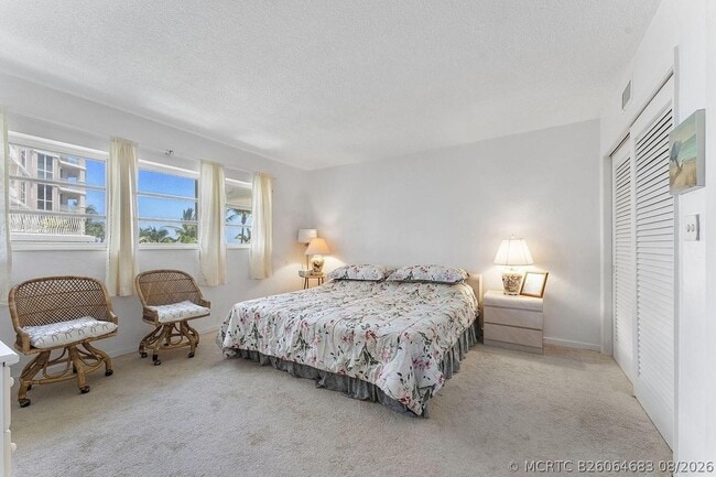 Building Photo - 1470 S Ocean Blvd