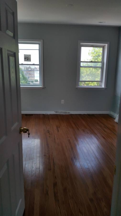 Foto del edificio - 2324 Essex street - 3rd Floor