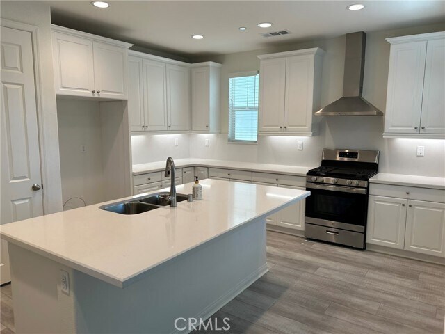 Foto del edificio - 6607 Canopy Ln