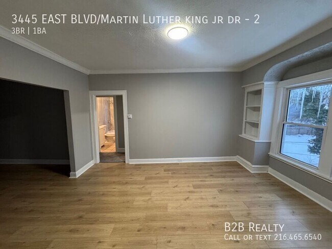 Foto del edificio - 3445 East Blvd