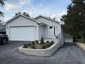 Building Photo - 26324 W Prospect Ave