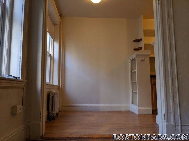 Foto del edificio - 1167 Boylston St
