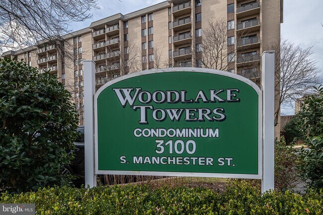 Foto del edificio - 3100 S Manchester St