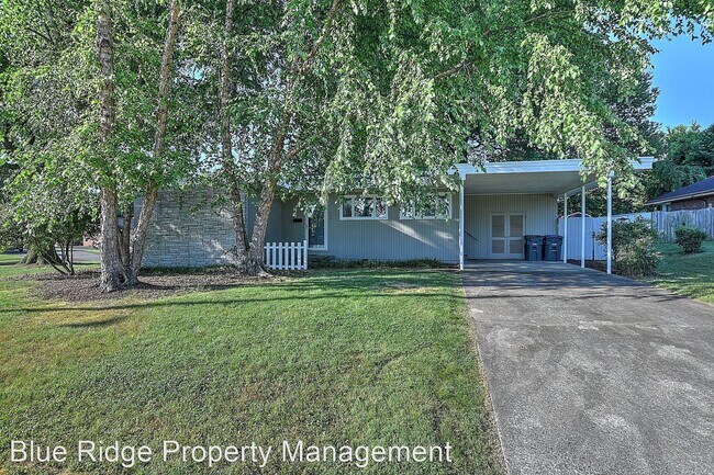 Building Photo - 3 br, 2 bath House - 2001 Hermitage
