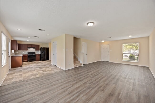 Building Photo - 1026 Carolina Wren Cir