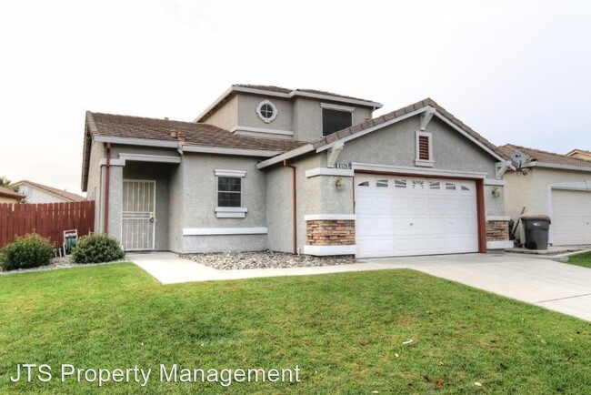 Building Photo - 3 br, 2.5 bath House - 3129 Saginaw Street