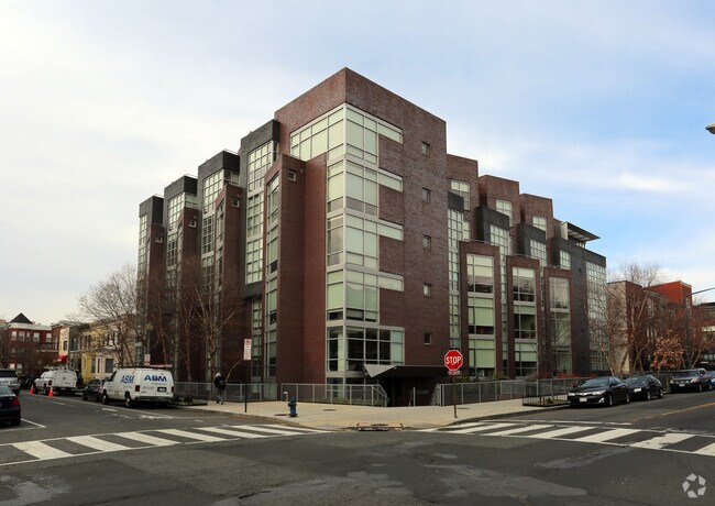 Foto principal - Beauregard Condos