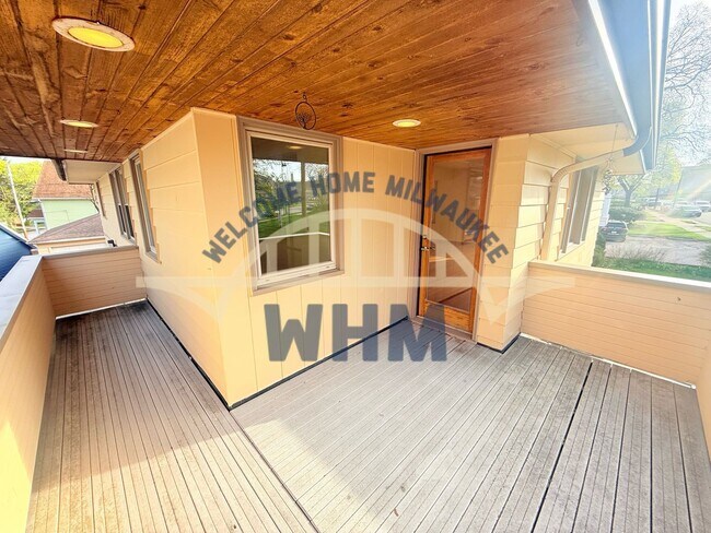 Foto del edificio - 7315 Harwood Ave