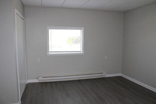 Building Photo - 3722 Salem Rd