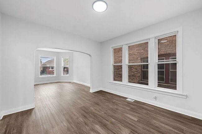 Foto del edificio - 7912 S Ada St