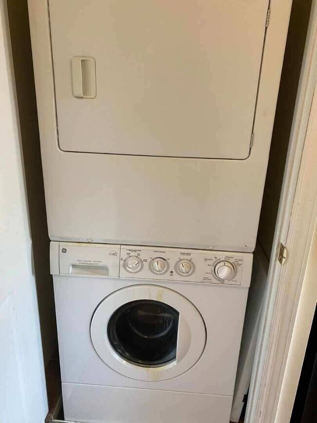 Foto del edificio - 150 Grand St