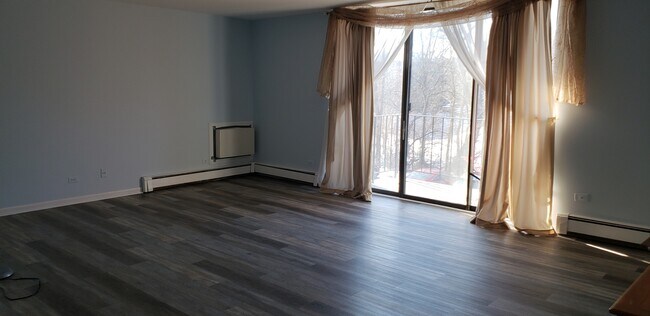 Foto del edificio - 4731 St Joseph Creek Rd