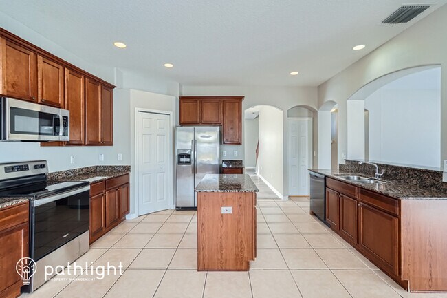Building Photo - 11537 Addison Chase Drive, Riverview, FL, ...