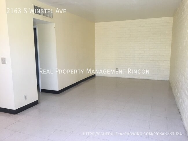 Building Photo - 2163 S Winstel Ave