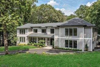 Building Photo - 315 Freemans Ln