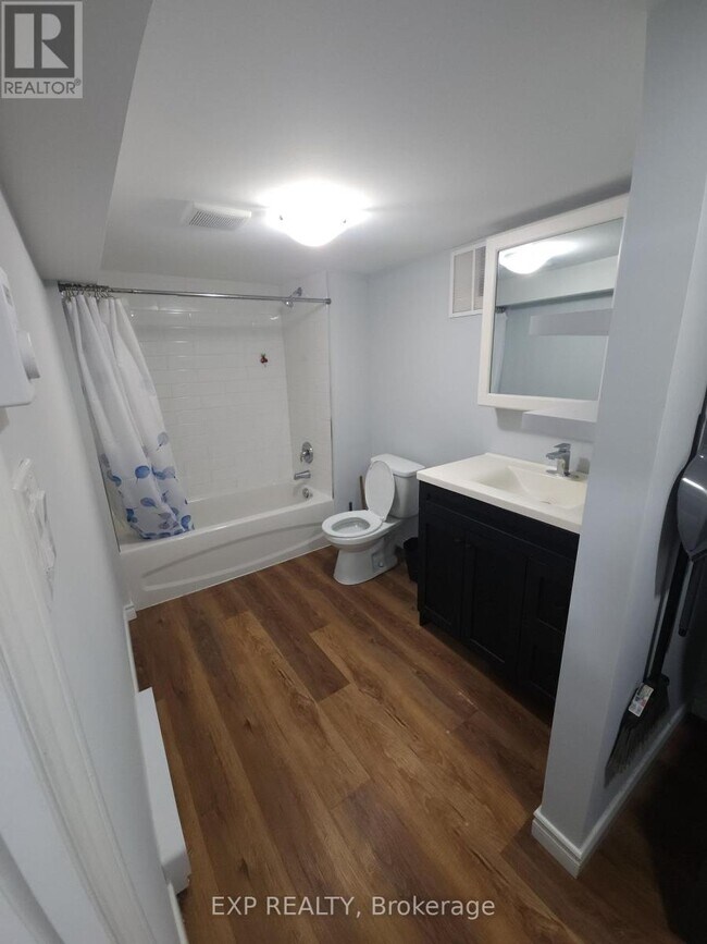 Photo du bâtiment - 185 St George St